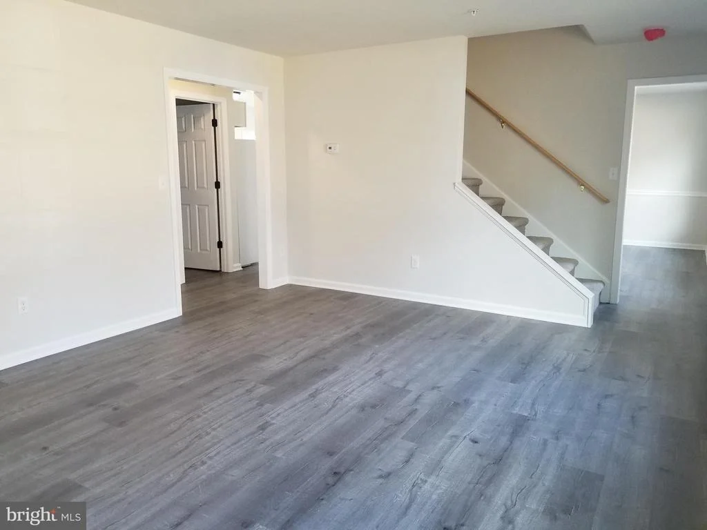 Photo of 10594 MILLBROOK DRIVE