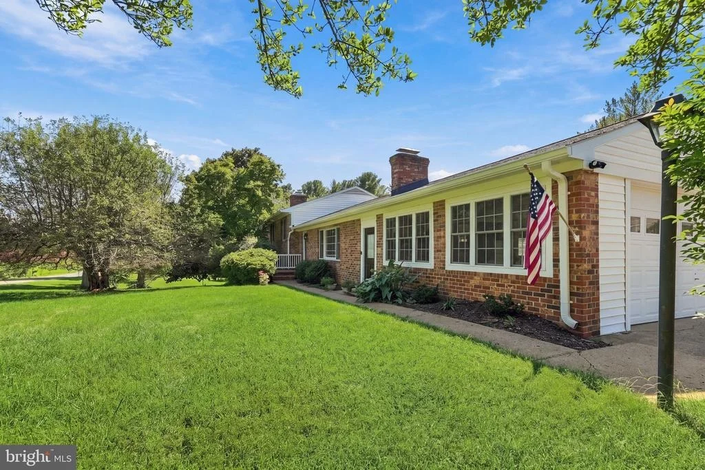 Photo of 19260 ROLLING HILLS DRIVE