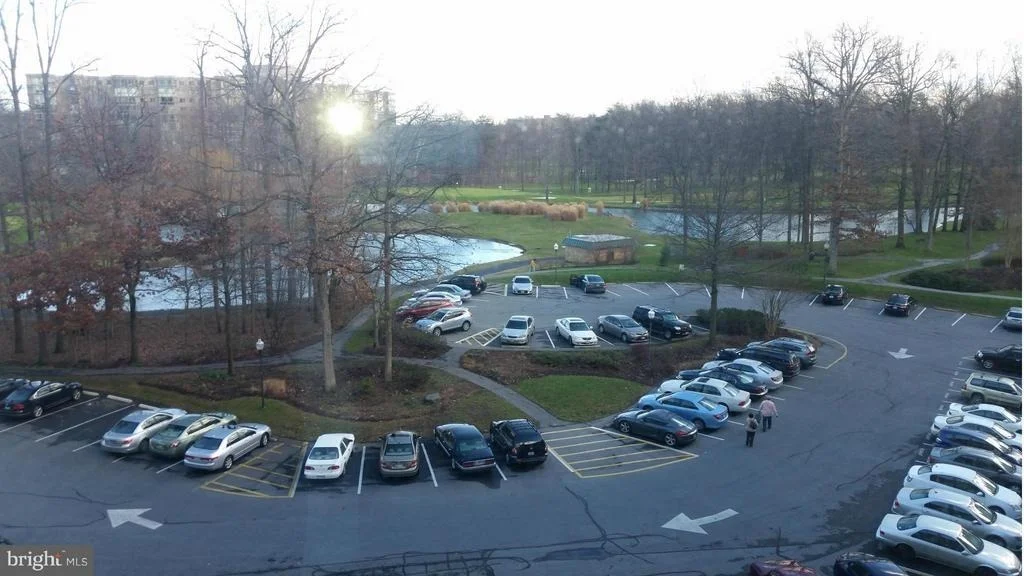 Photo of Unit 3301 at 15115 INTERLACHEN DRIVE