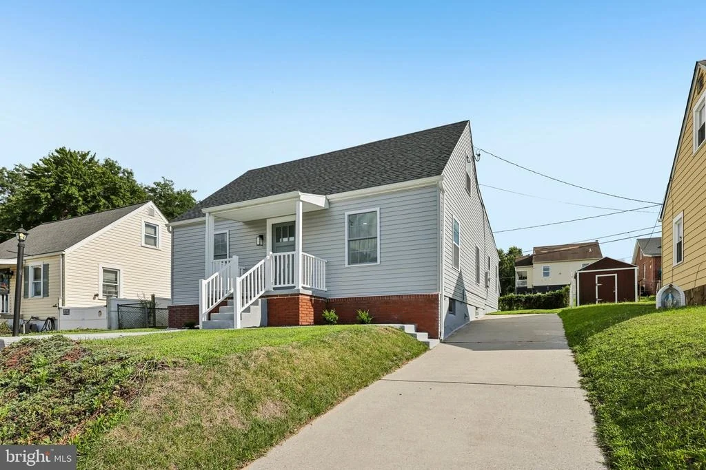 Photo of 3215 ROSALIE ROAD