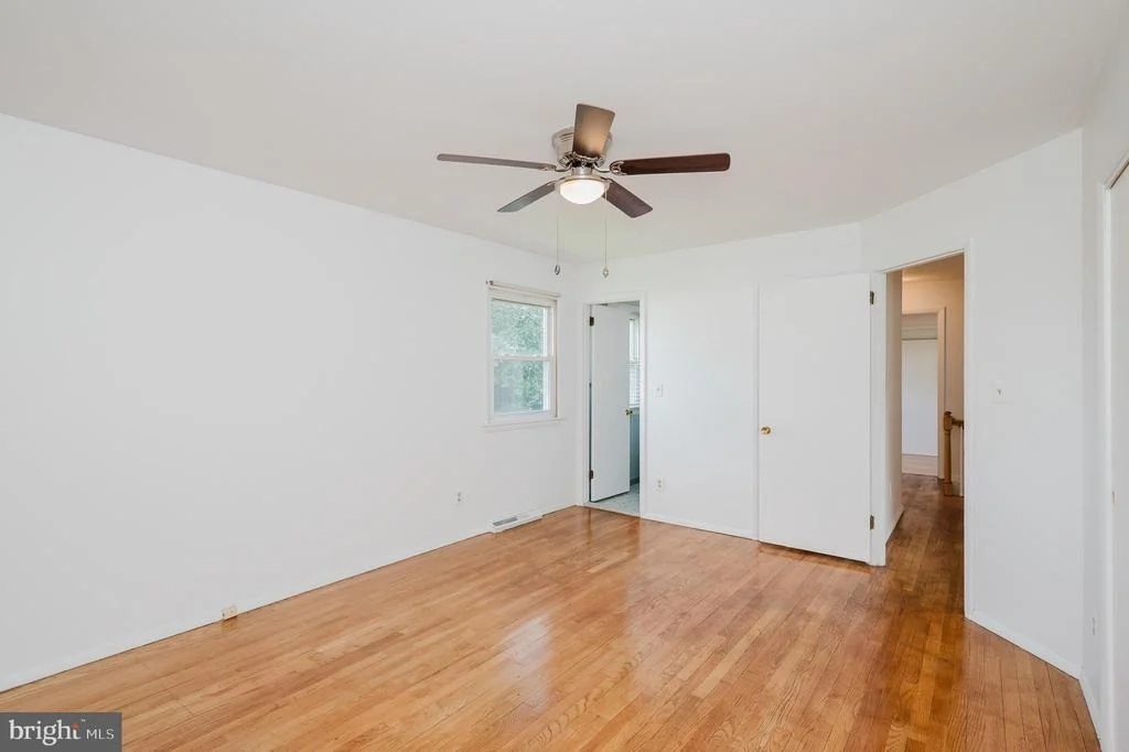 Photo of 625 FOXCROFT DRIVE