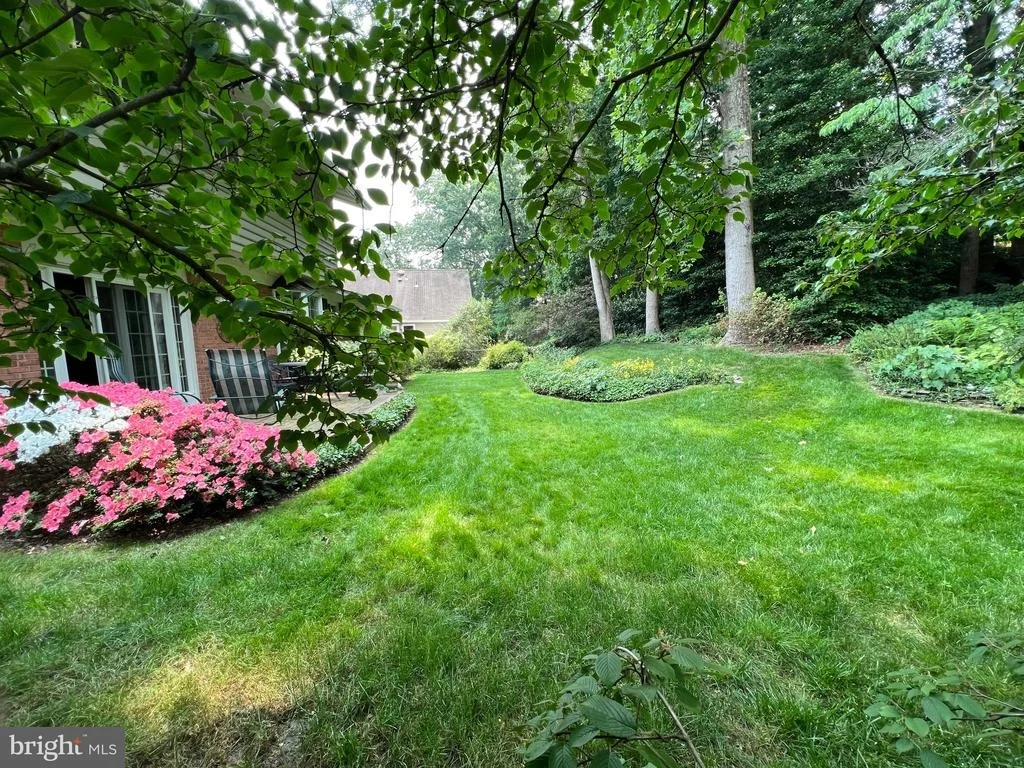 Photo of 6010 NASSAU DRIVE
