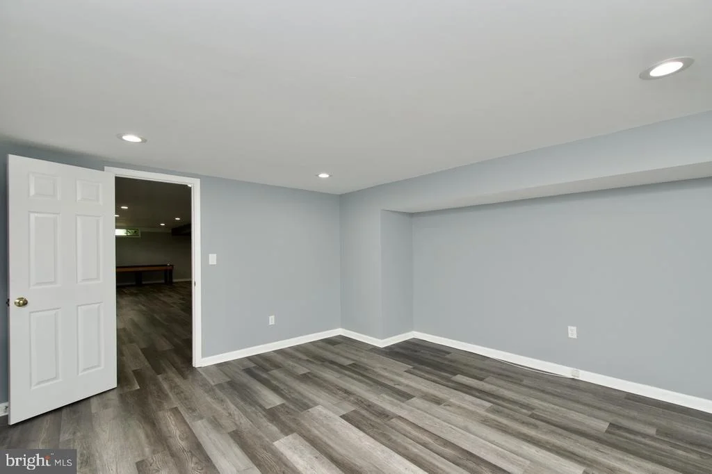 Photo of 5495 ASHLEIGH ROAD