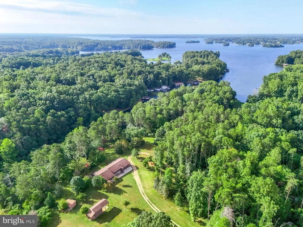 Photo of 3807 BEAR TREE LANE