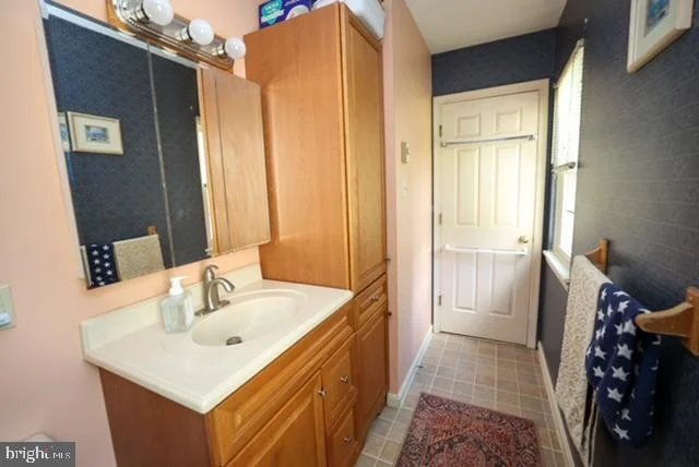 Photo of 1740 FAIRMOUNT ROAD