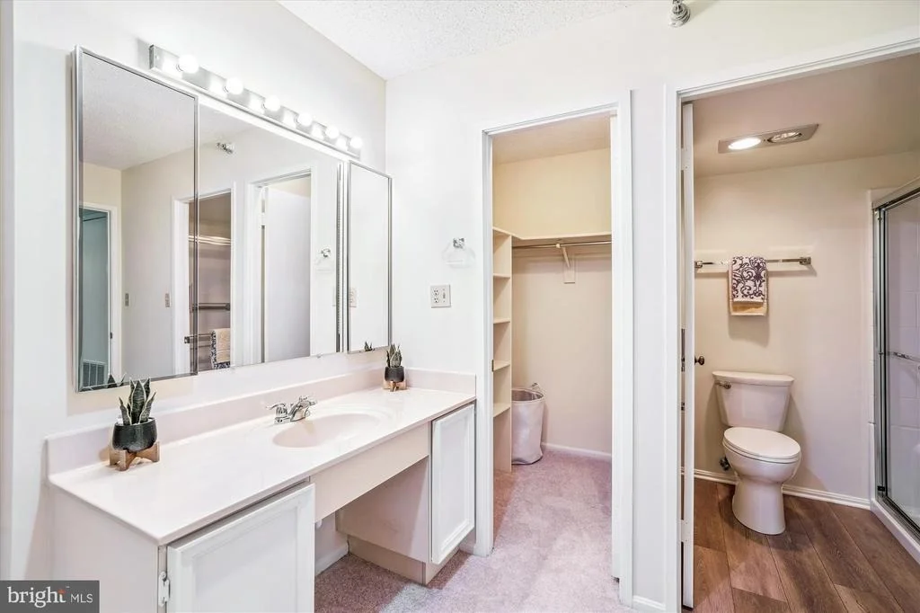 Photo of Unit 3412 at 15115 INTERLACHEN DRIVE