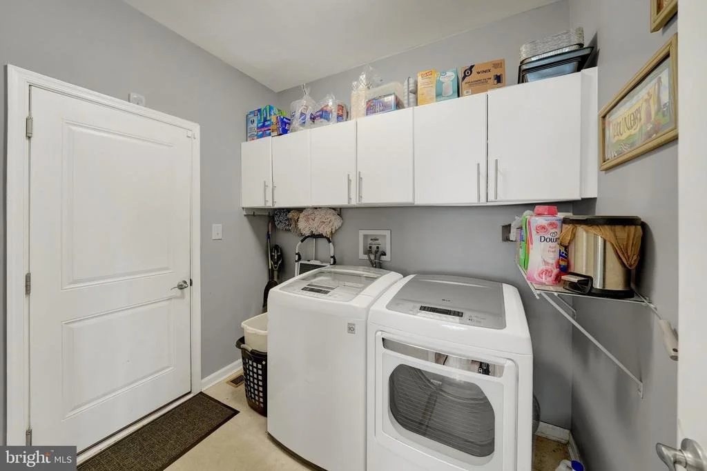 Photo of 535 STONEHAVEN DRIVE