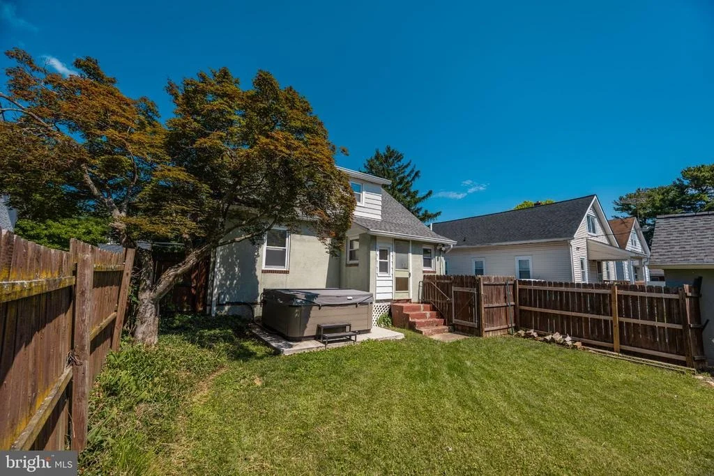 Photo of 515 LOCUST AVENUE