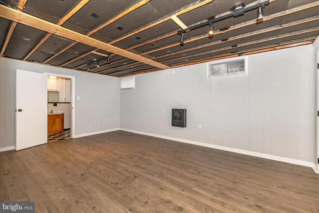 Photo of 215 BROAD STREET
