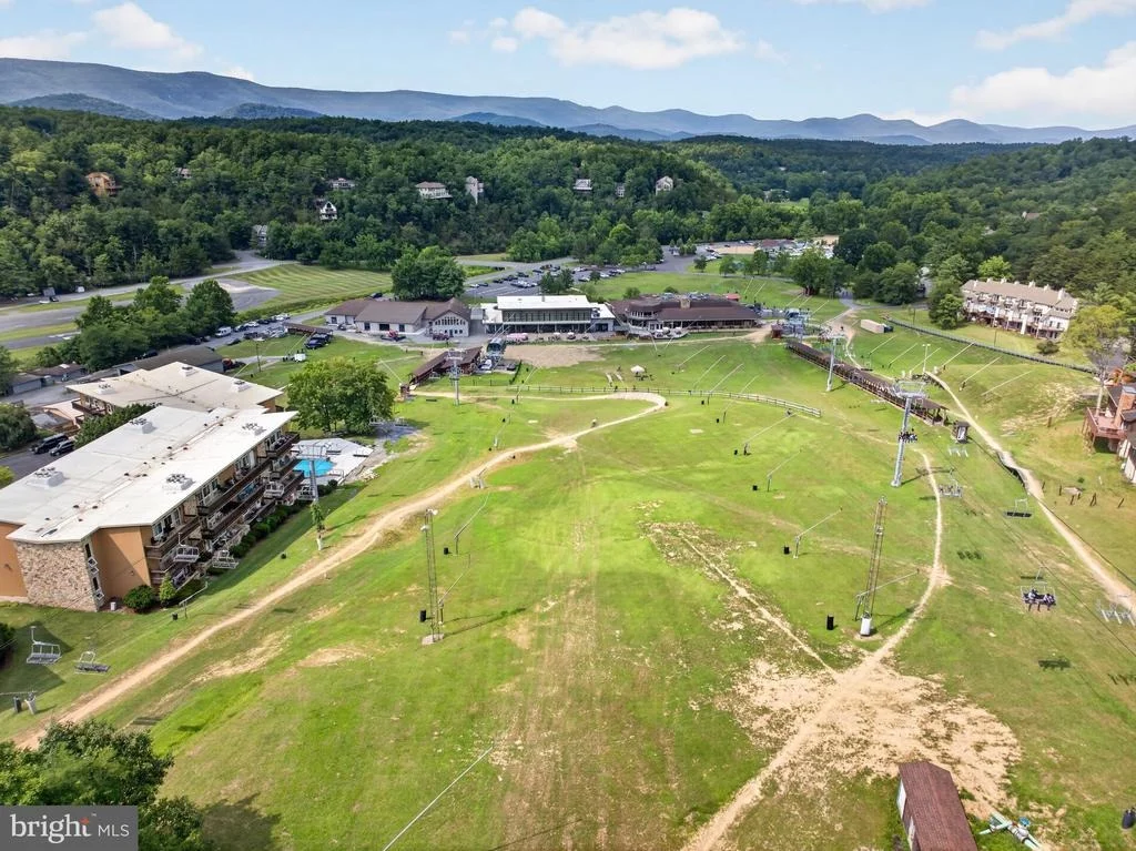 Photo of 213 MORRIE DRIVE