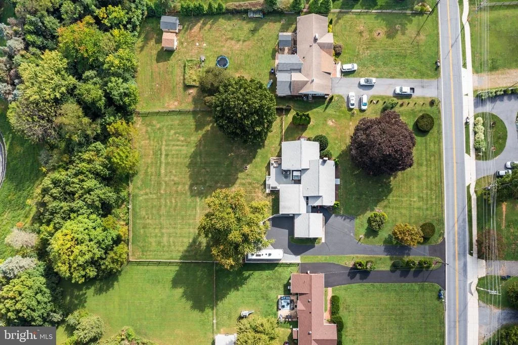 Photo of 25223 OAK DRIVE