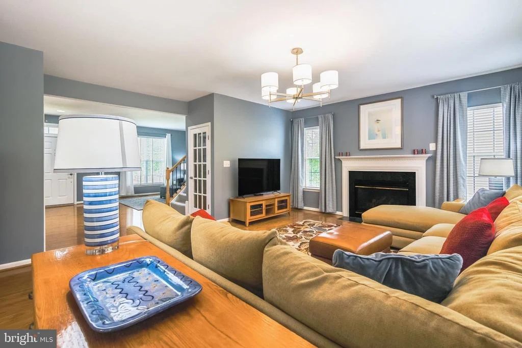 Photo of 25853 SPRING FARM CIRCLE