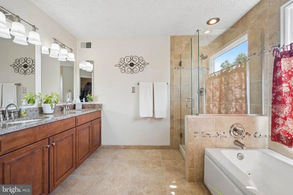 Photo of 6305 DERBY CIRCLE
