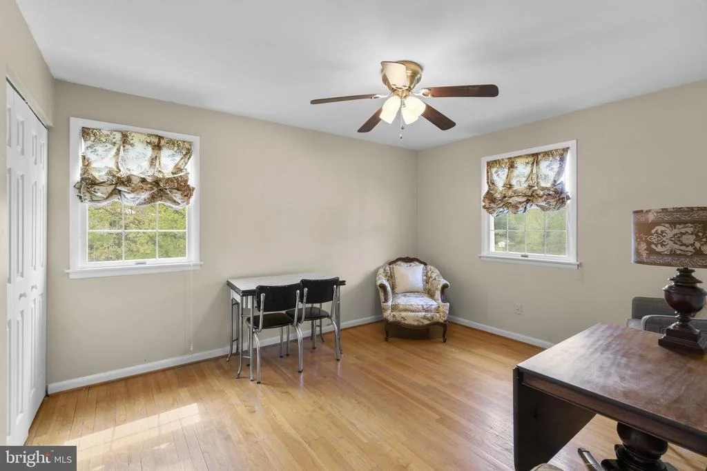 Photo of 5008 LAKE CIRCLE W