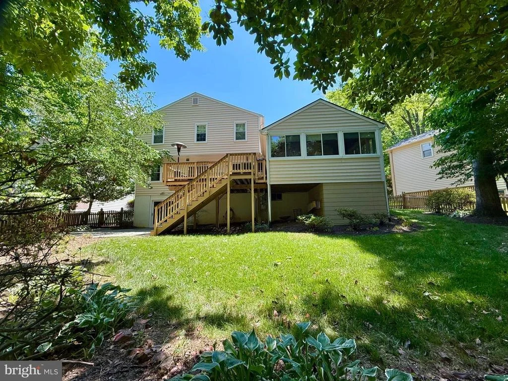 Photo of 9714 CHURCH WAY