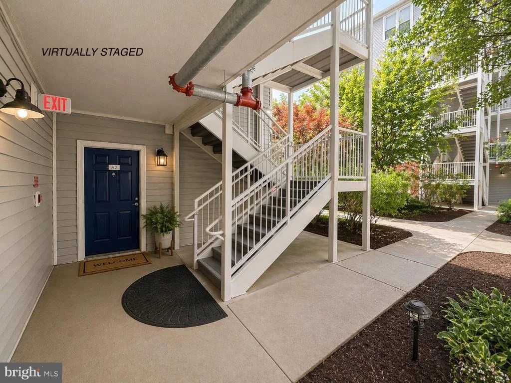 Photo of Unit 4A2 at 3176 SUMMIT SQUARE DRIVE