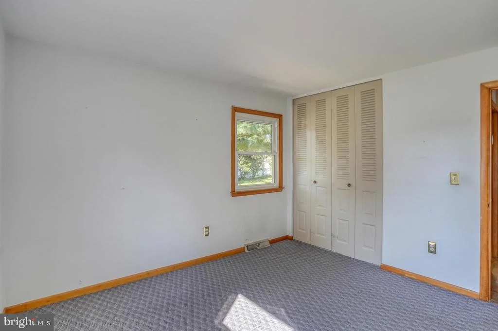 Photo of 54 MEADOW GLEN DRIVE