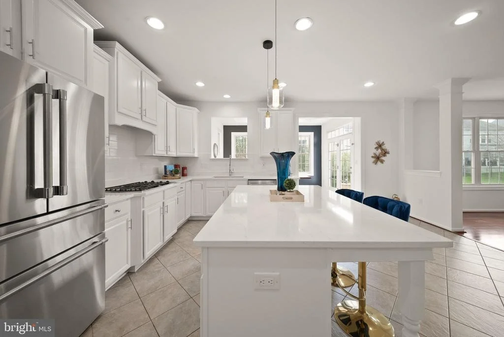Photo of 23246 MINERVA DRIVE