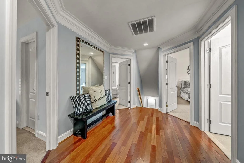 Photo of 24165 SPRING MEADOW CIRCLE