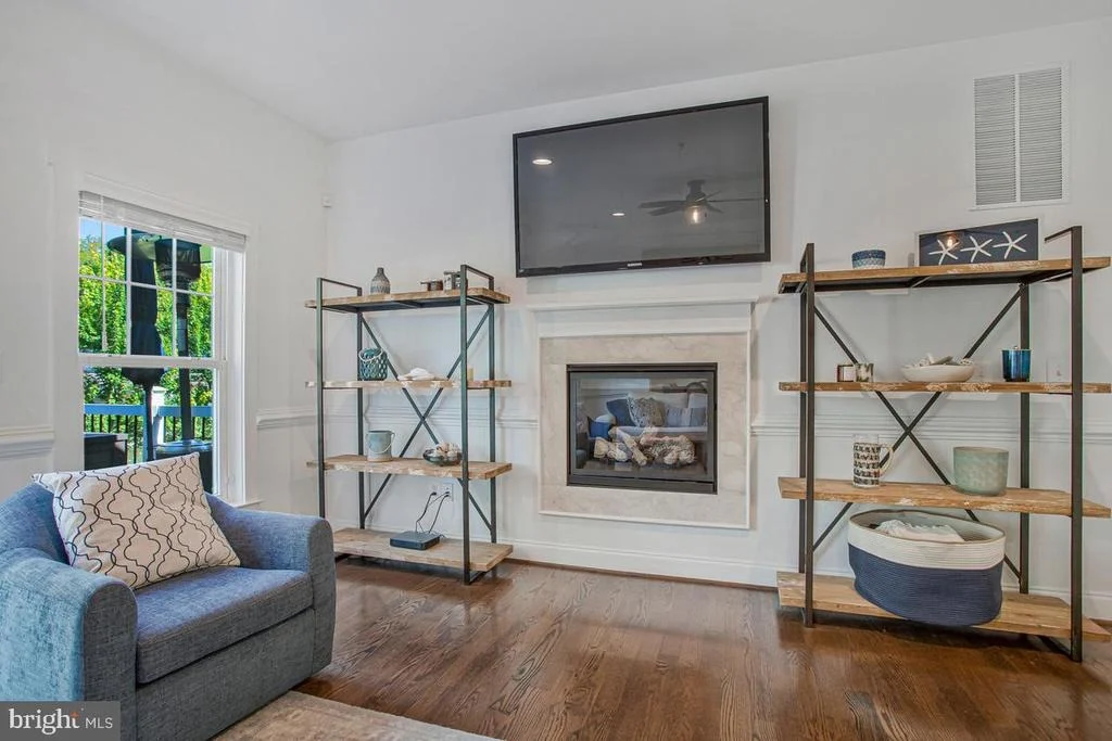 Photo of 1326 HARBOR ROAD