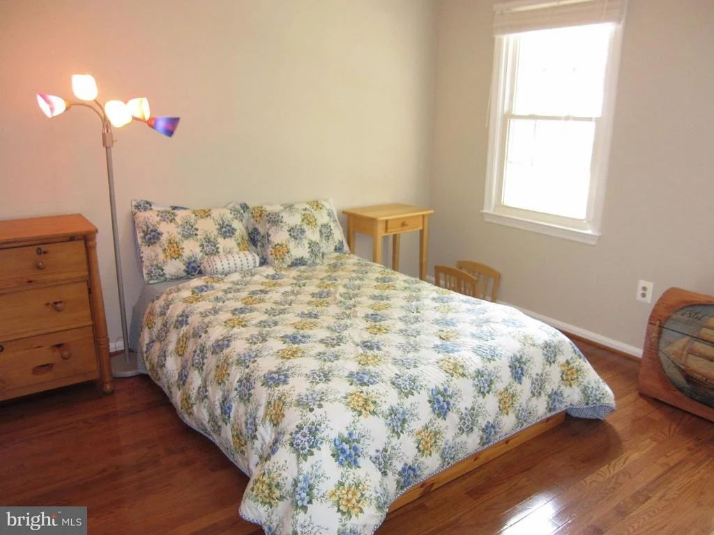 Photo of 15005 WELLWOOD ROAD