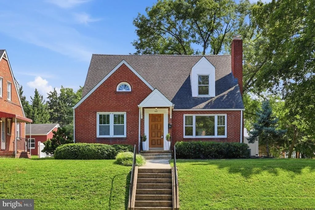 Photo of 412 CARROLL PARKWAY