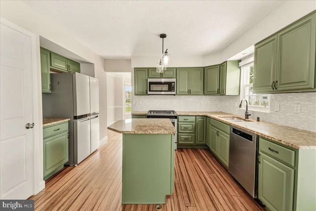 Photo of 623 ANGELWING LANE