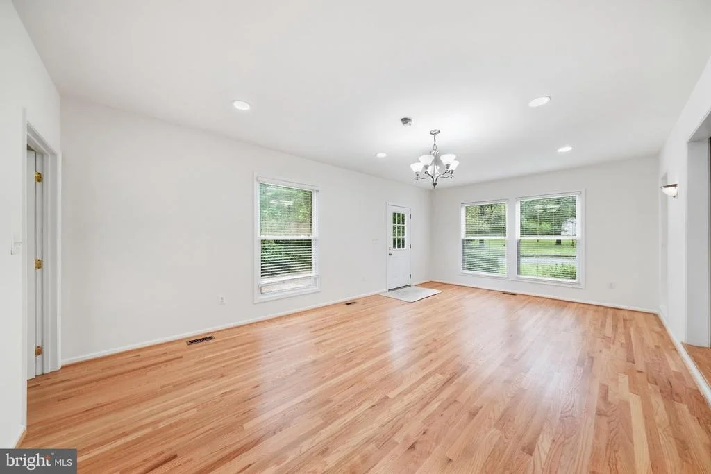 Photo of 1052 RIDGE ROAD