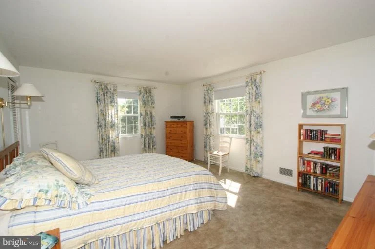 Photo of 4017 SPRING MEADOW DRIVE