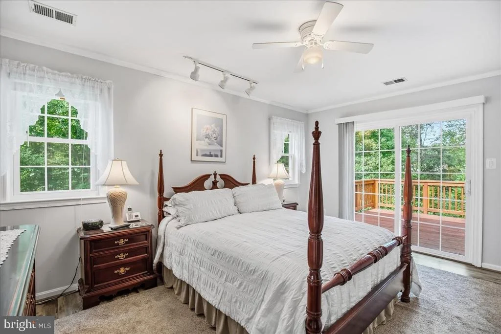 Photo of 1340 REDWOOD CIRCLE