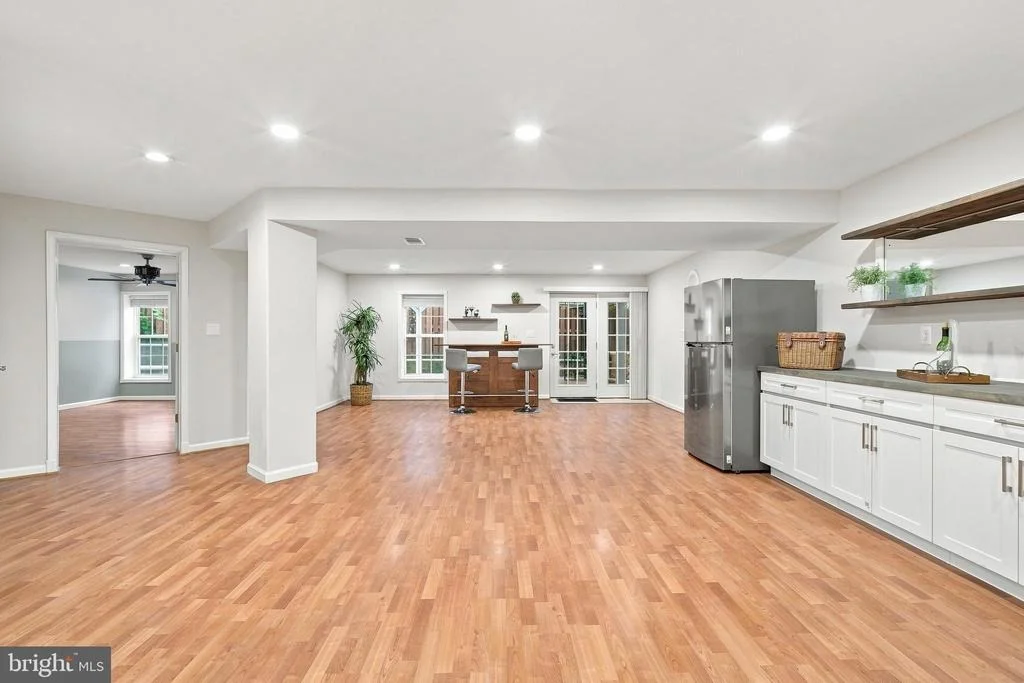 Photo of 8181 USHER DRIVE