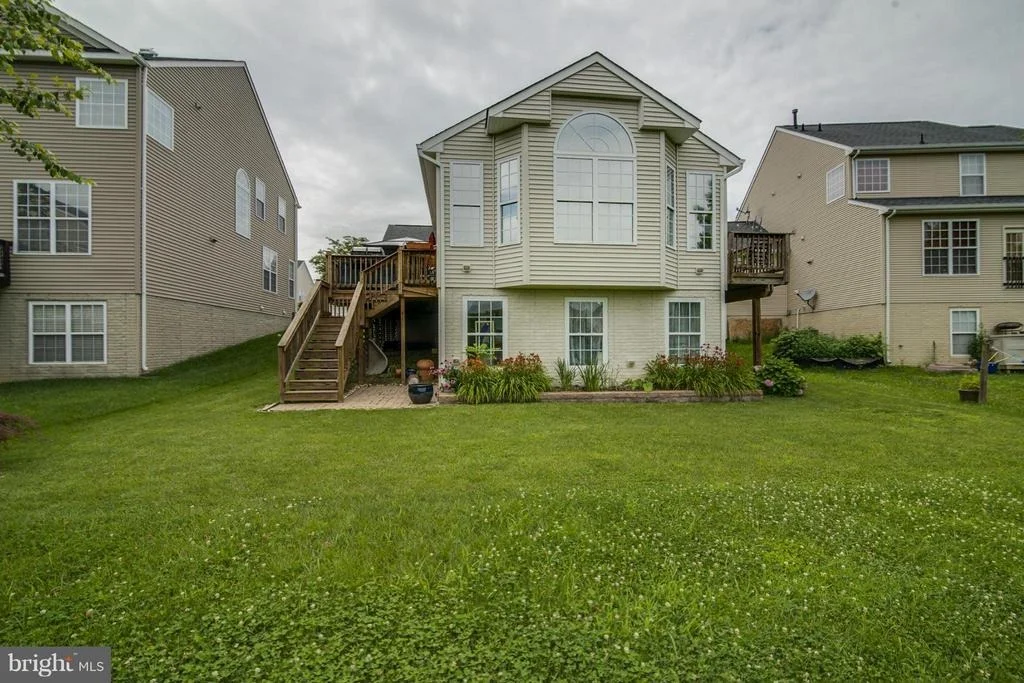 Photo of 1825 GREENLEESE DRIVE