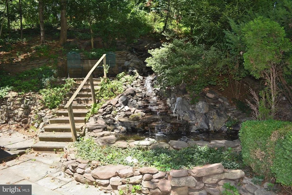 Photo of 16620 BETHAYRES ROAD