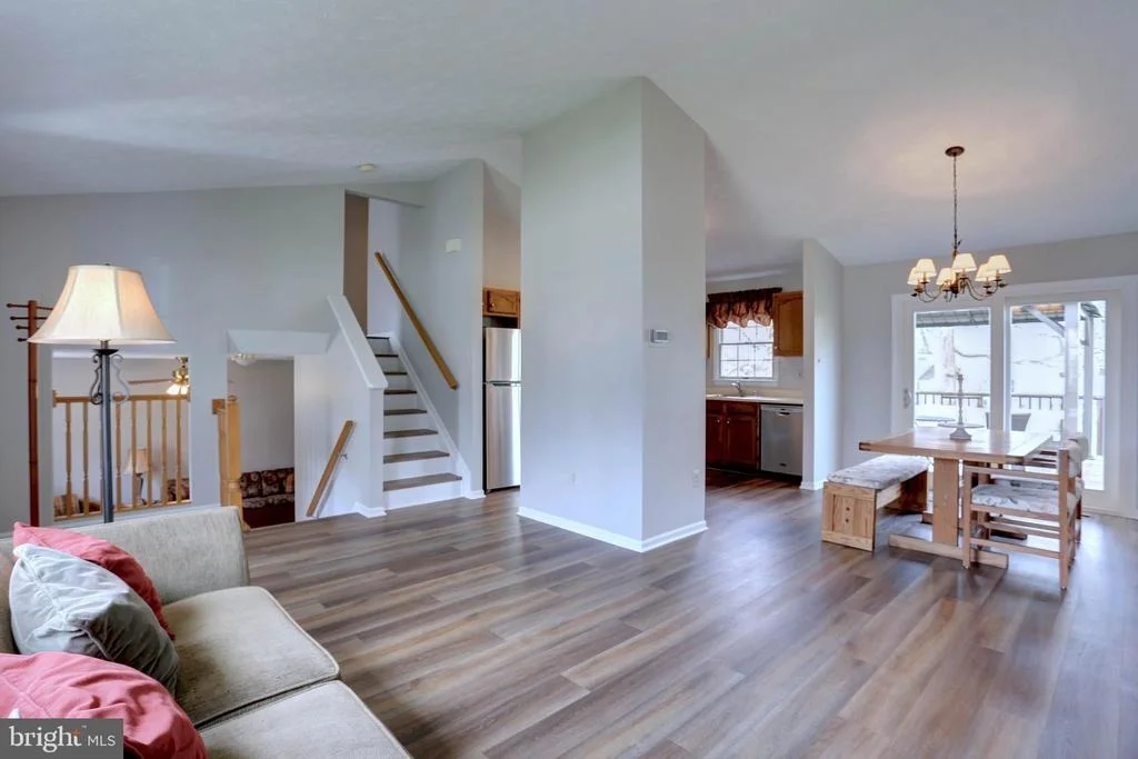 Photo of 9363 KINGS GRANT ROAD