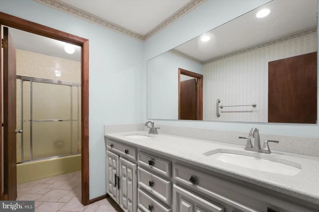 Photo of 13922 WAYSIDE DRIVE