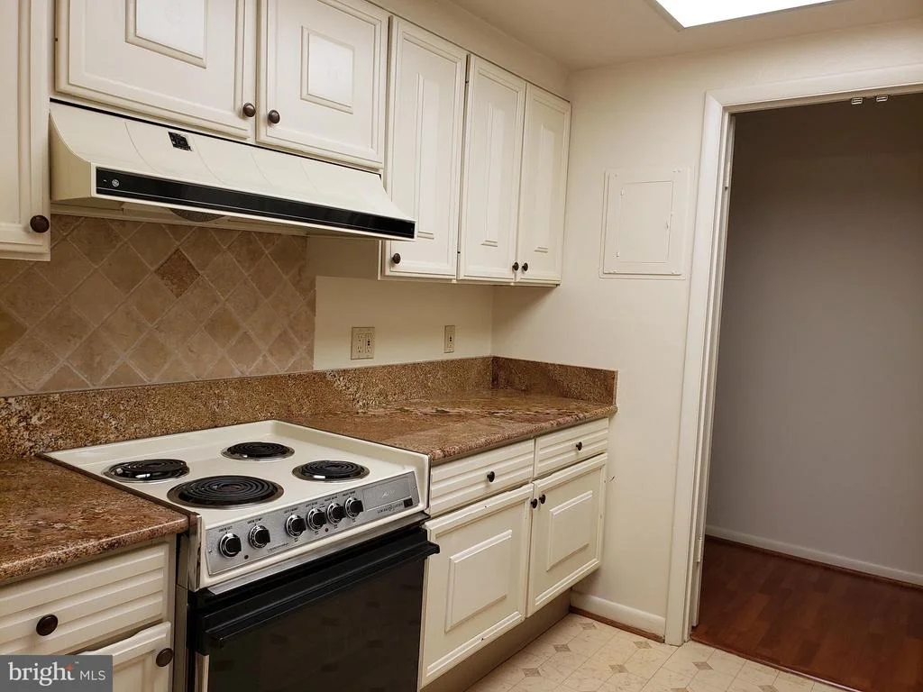 Photo of Unit 82A at 3630 GLENEAGLES DRIVE