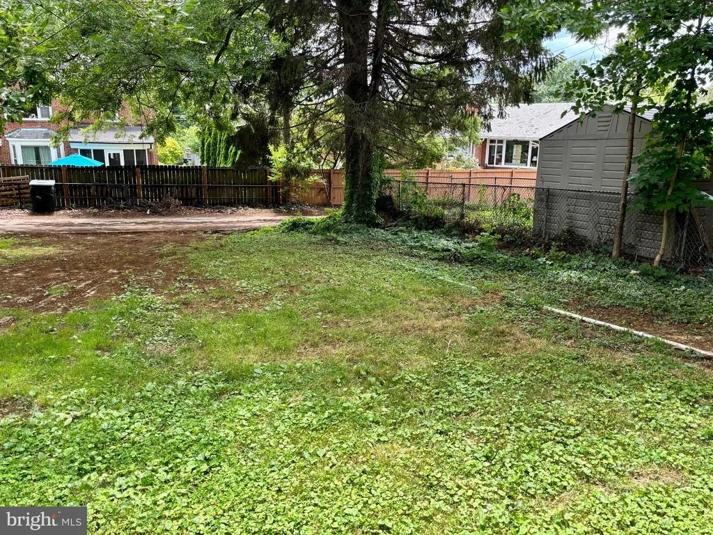 Photo of 8028 EASTERN AVENUE NW