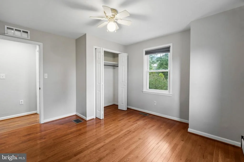 Photo of 1608 SEVERN ROAD