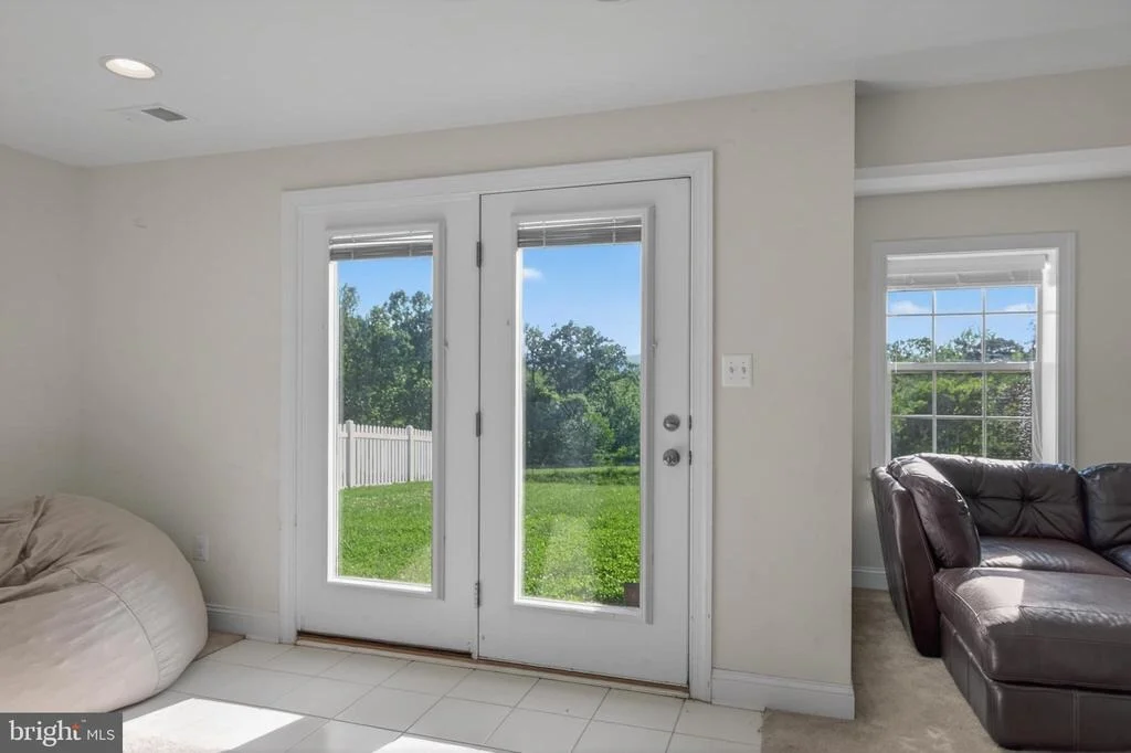 Photo of 1135 DARGON QUARRY LANE