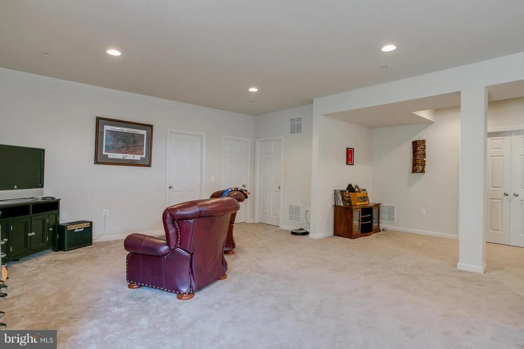 Photo of 2318 SAINT JOSEPHS DRIVE