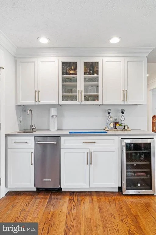 Photo of 15304 WATERGATE ROAD