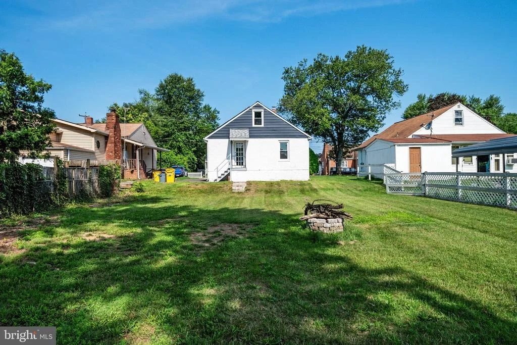 Photo of 5 HAMPTON ROAD