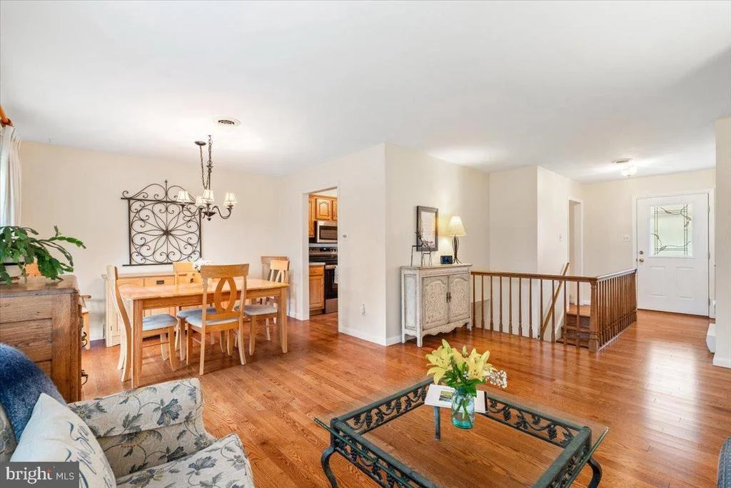 Photo of 7308 POPLAR LANE