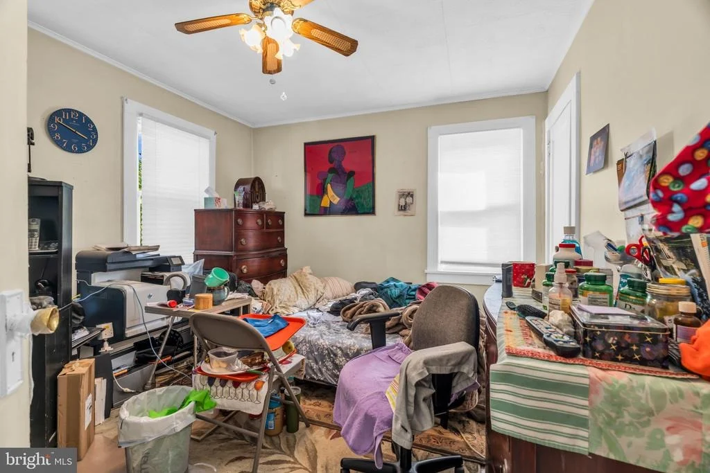Photo of 1281 LONGFELLOW AVE