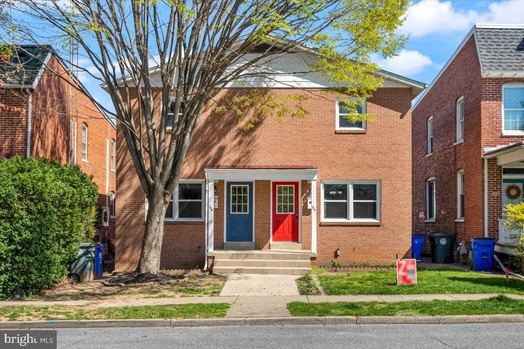Photo of 704 TRAIL AVE