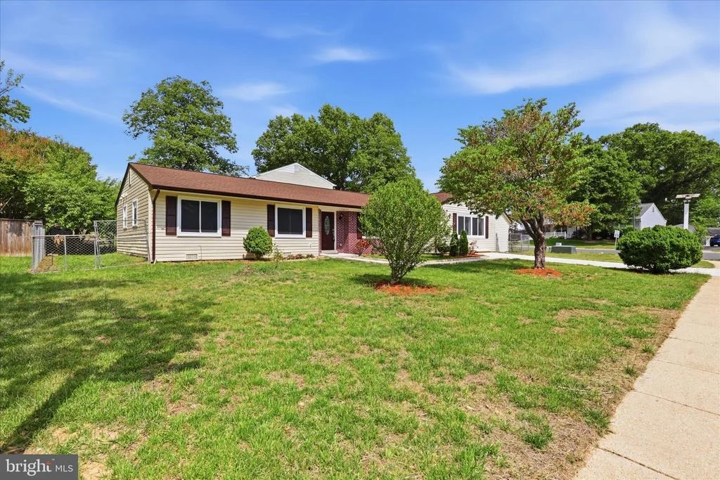 Photo of 10501 BEECHWOOD DRIVE