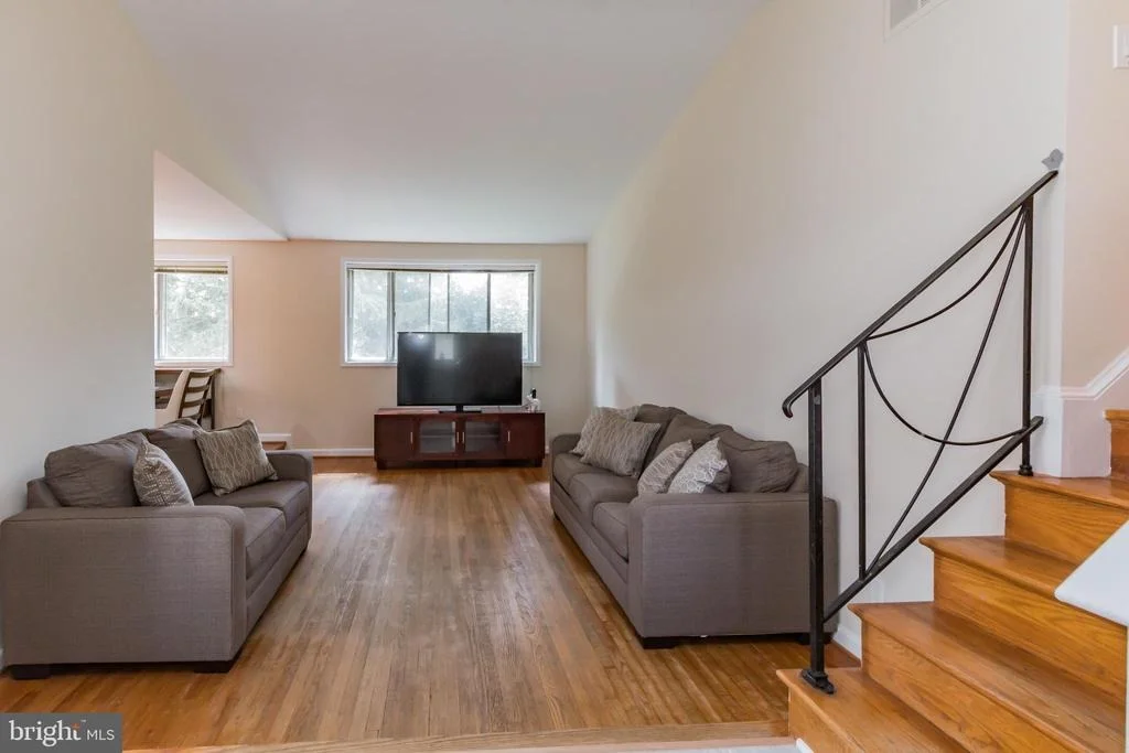 Photo of 413 TORRINGTON PLACE