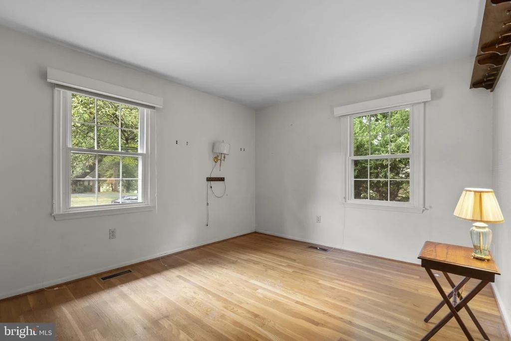 Photo of 17604 PRINCE EDWARD DRIVE