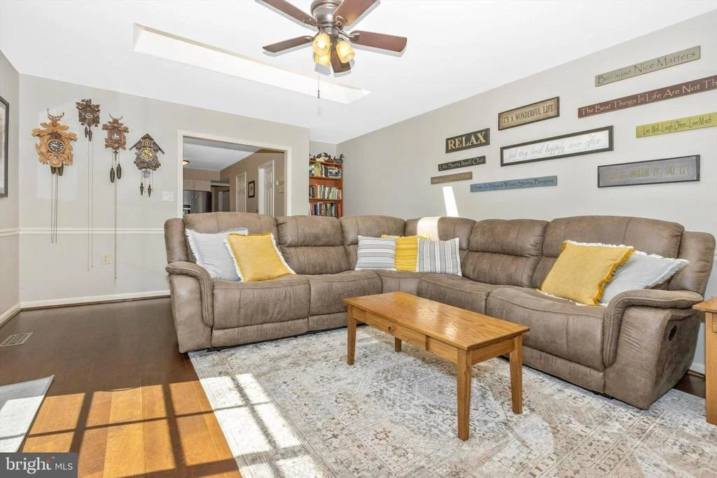 Photo of 8231 FOX HUNT LANE