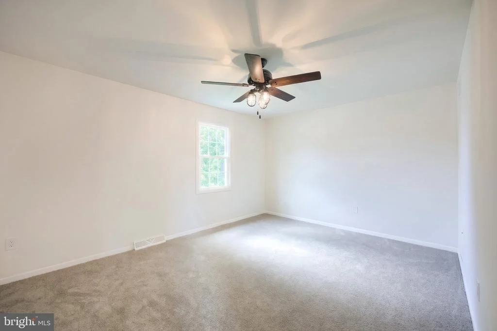 Photo of 27 COLONIAL DRIVE